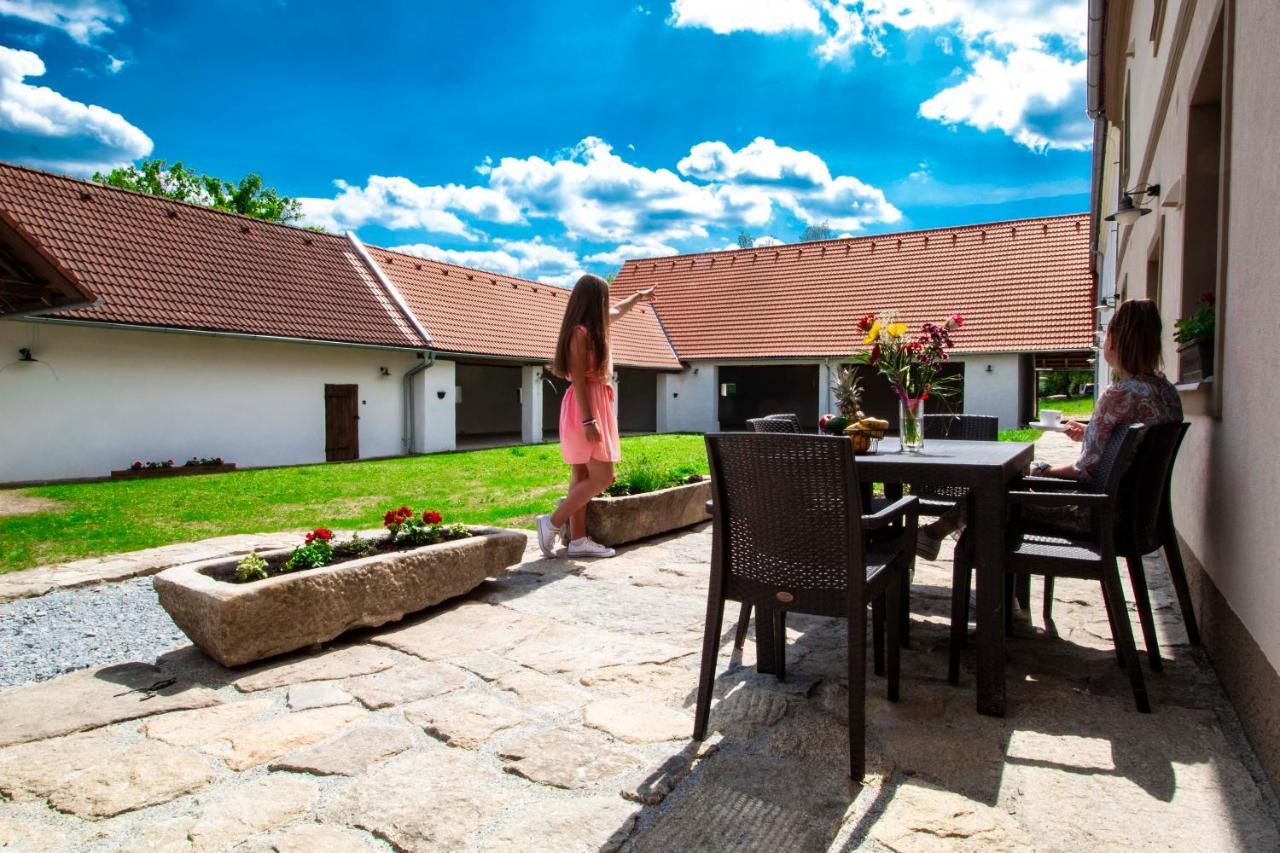 Residence Klazary U Zumberka - Terasove Apartmany Kamenna Екстериор снимка