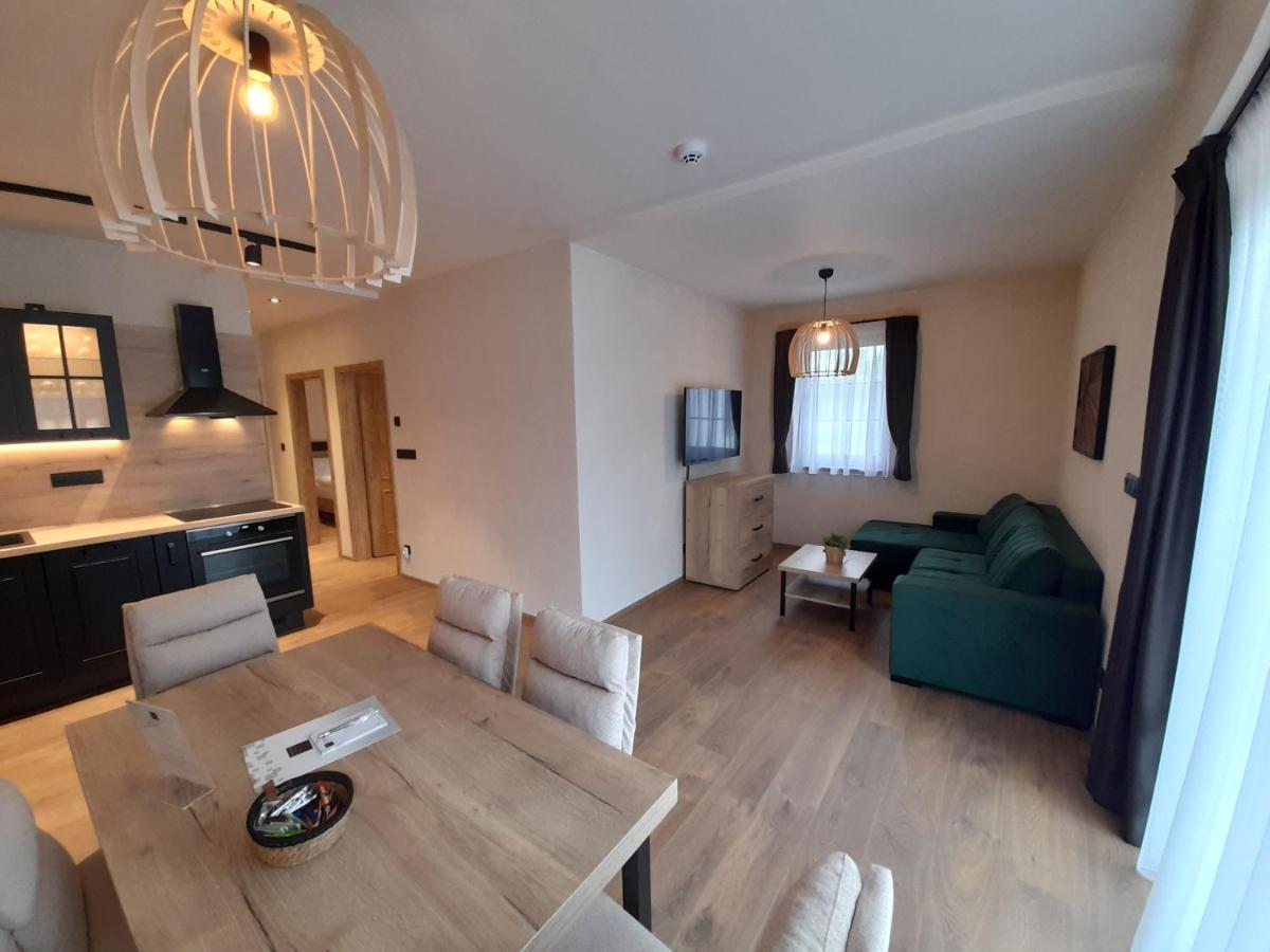 Residence Klazary U Zumberka - Terasove Apartmany Kamenna Екстериор снимка