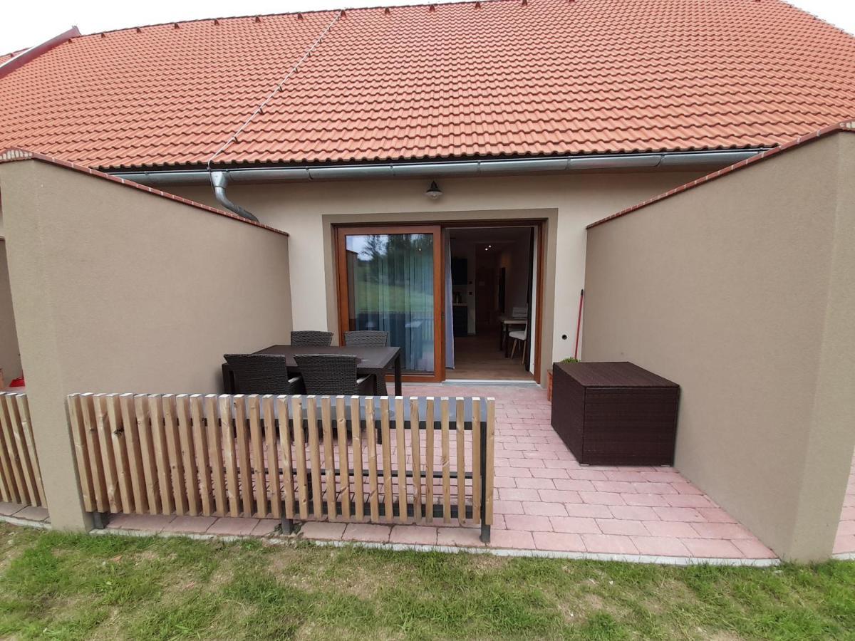 Residence Klazary U Zumberka - Terasove Apartmany Kamenna Екстериор снимка